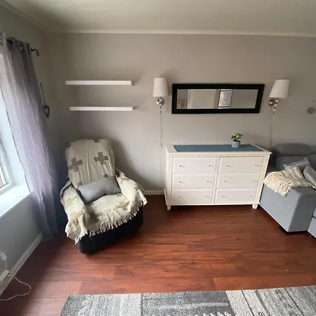 Holiday home Spacious Vacation Vaeroy