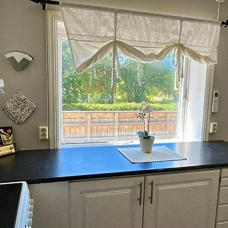 Spacious Vacation بيت للعطل *