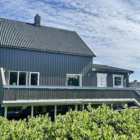 Tatil Evi Spacious Vacation Vaeroy